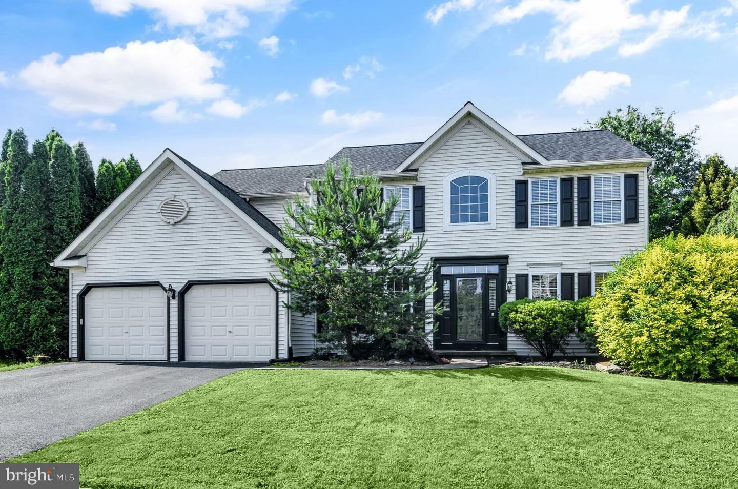 Property Photo: 105 Quarry View Drive PA 19543