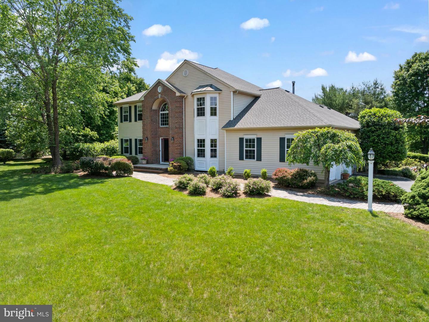 1 Yeger Drive  Allentown NJ 08501 photo