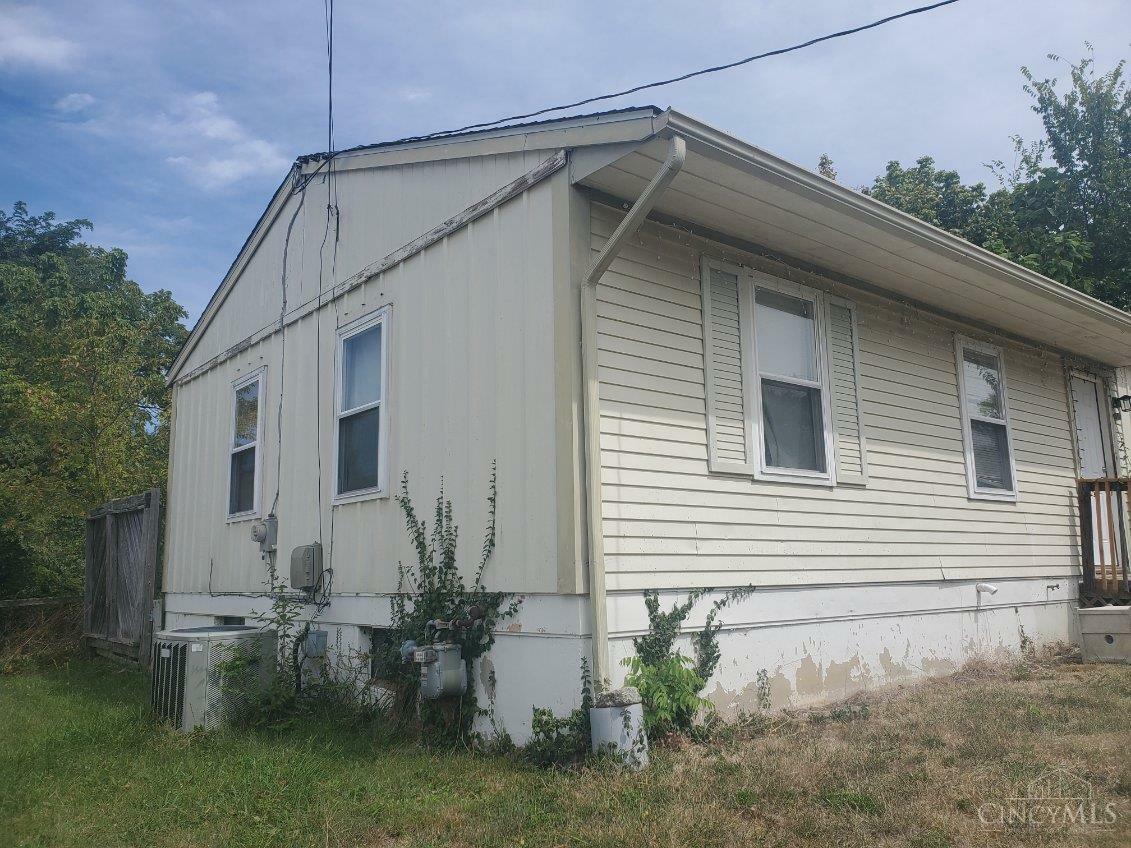 Property Photo: 456 Glenrose Lane OH 45244