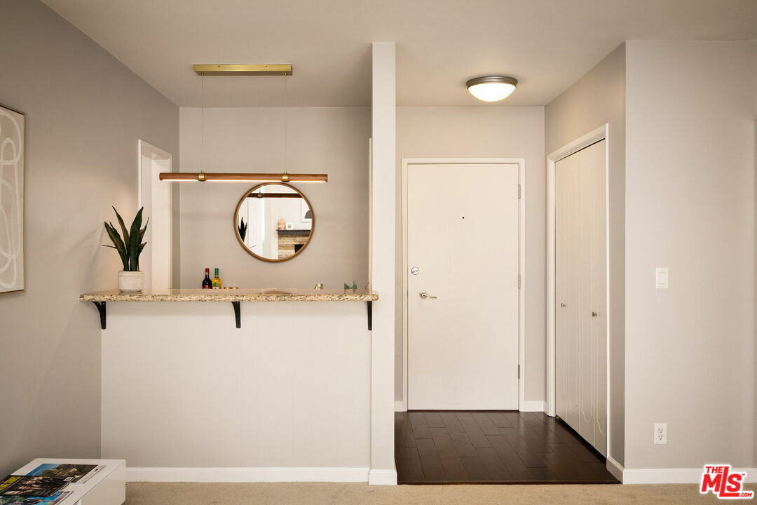 Property Photo: 927 N Kings Rd CA 90069