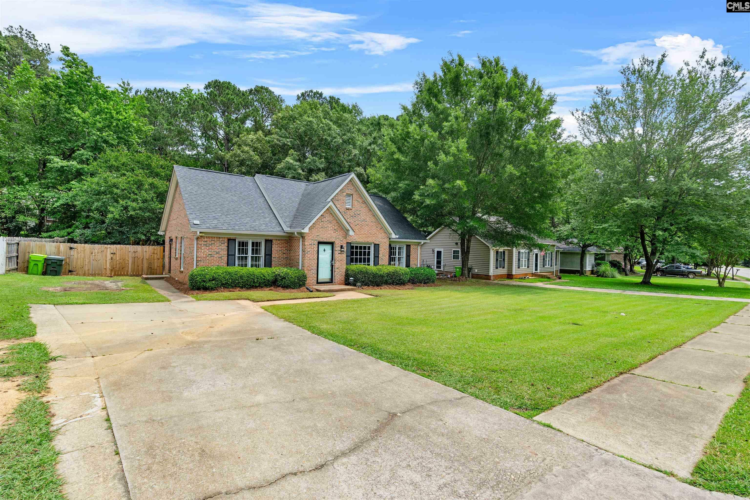 Property Photo: 806 N Royal Tower SC 29063
