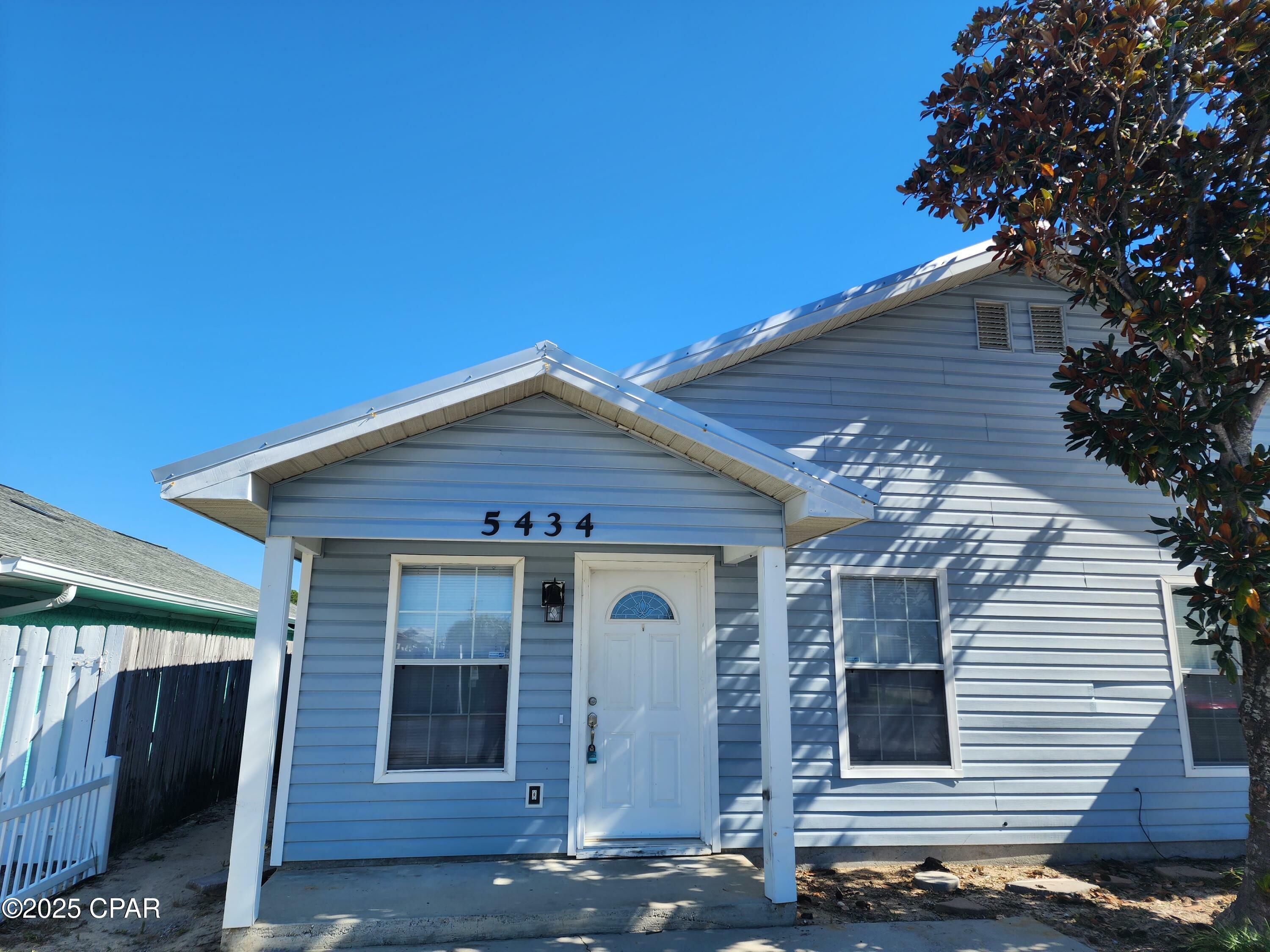 Property Photo: 5432-5434 Sunset FL 32408