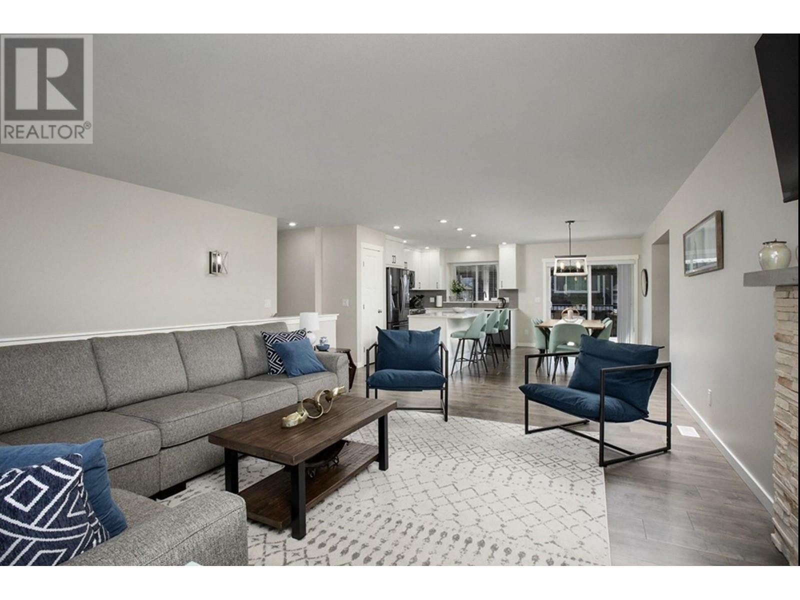 Property Photo: 2190 Saddleback Drive BC V2B 0B9