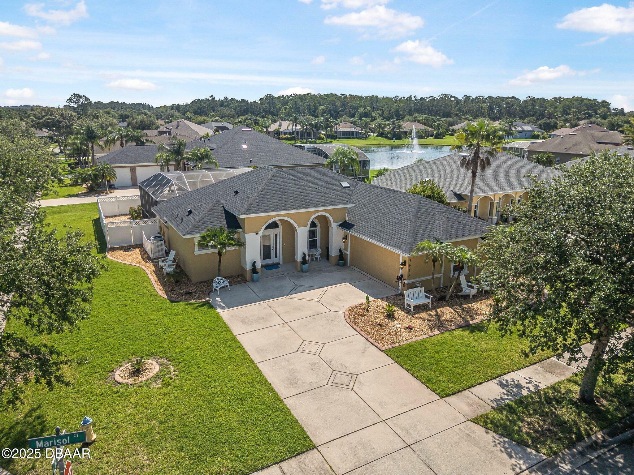 Property Photo: 3615 Marisol Court FL 32168
