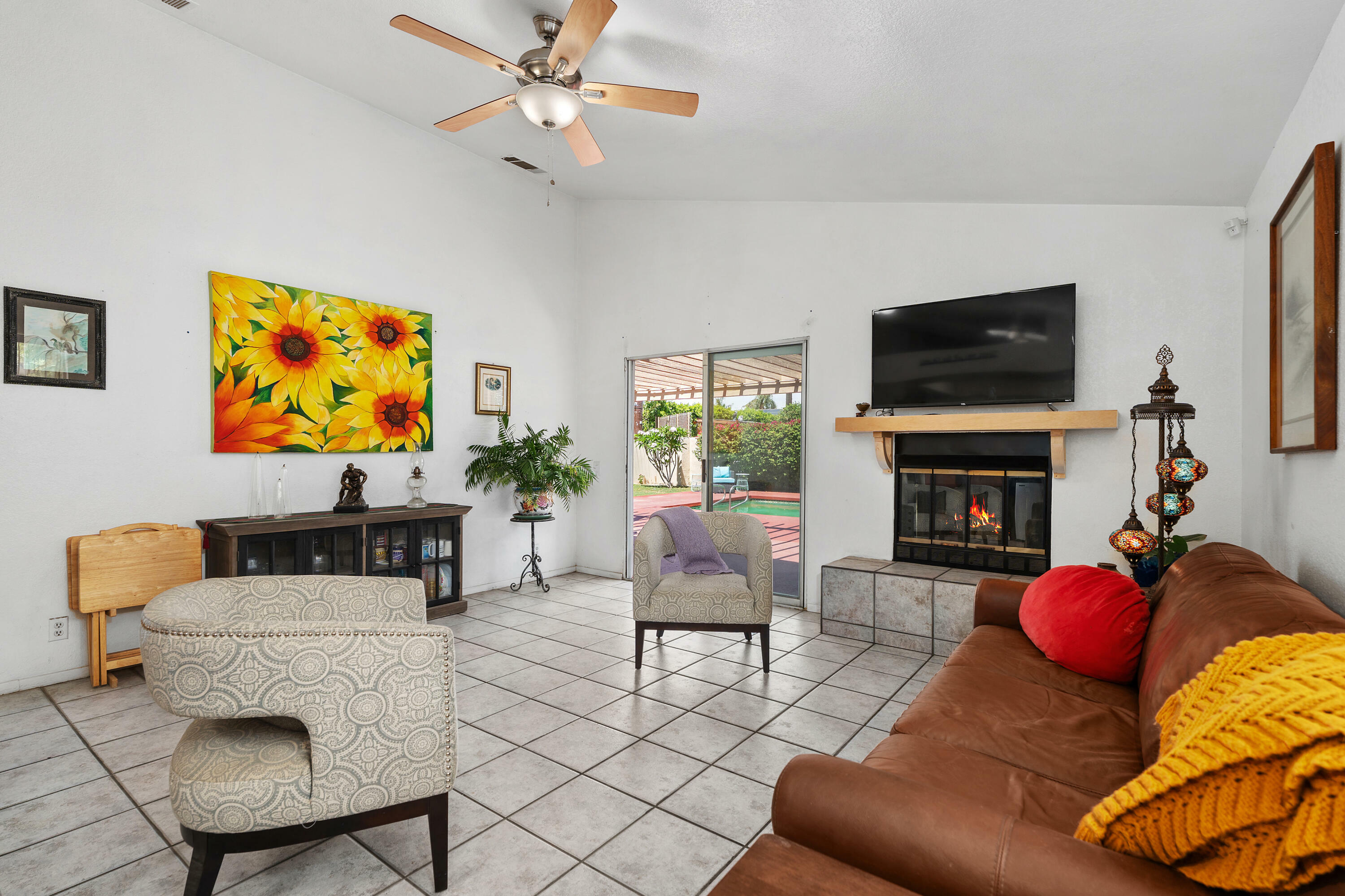 Property Photo: 31320 Avenida Ximino CA 92234