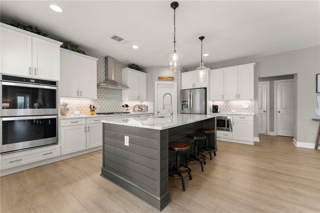 Property Photo: 4105 Woodwind Drive GA 30028