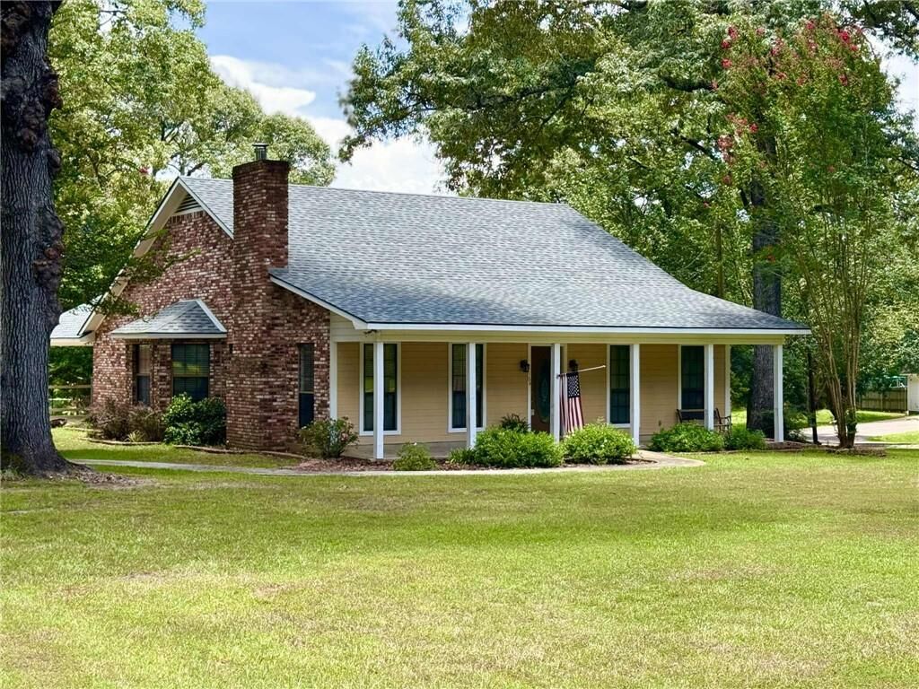 Property Photo:  116 Heritage Drive  LA 71360 