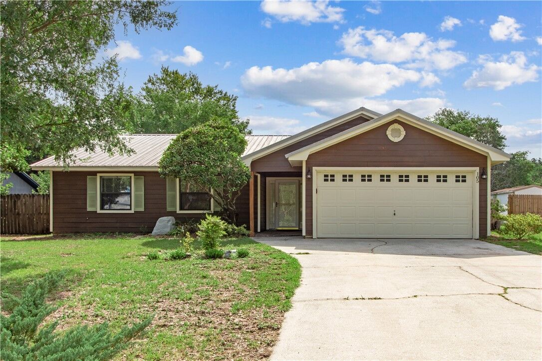 Property Photo:  105 N Green Acres Court  GA 31548 