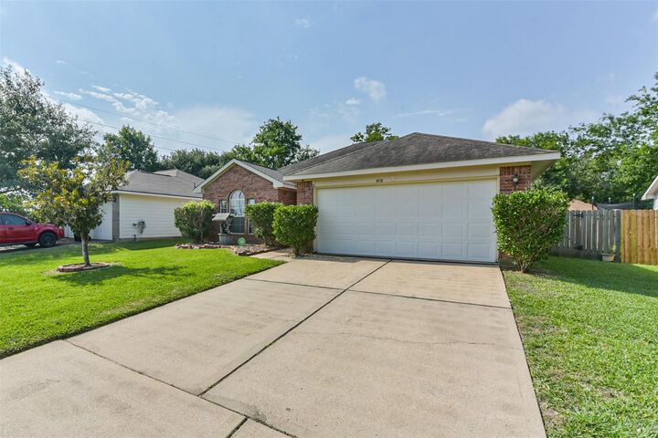Property Photo: 24011 Bar Kay Lane TX 77447