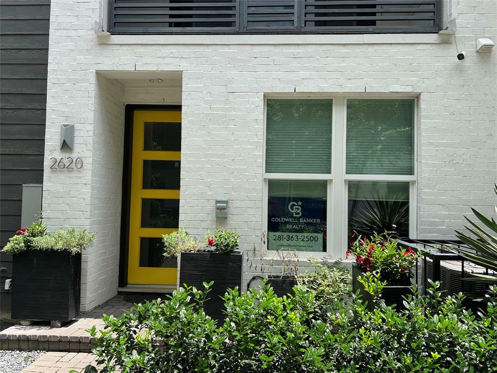 Property Photo: 2620 Rusk Street TX 77003