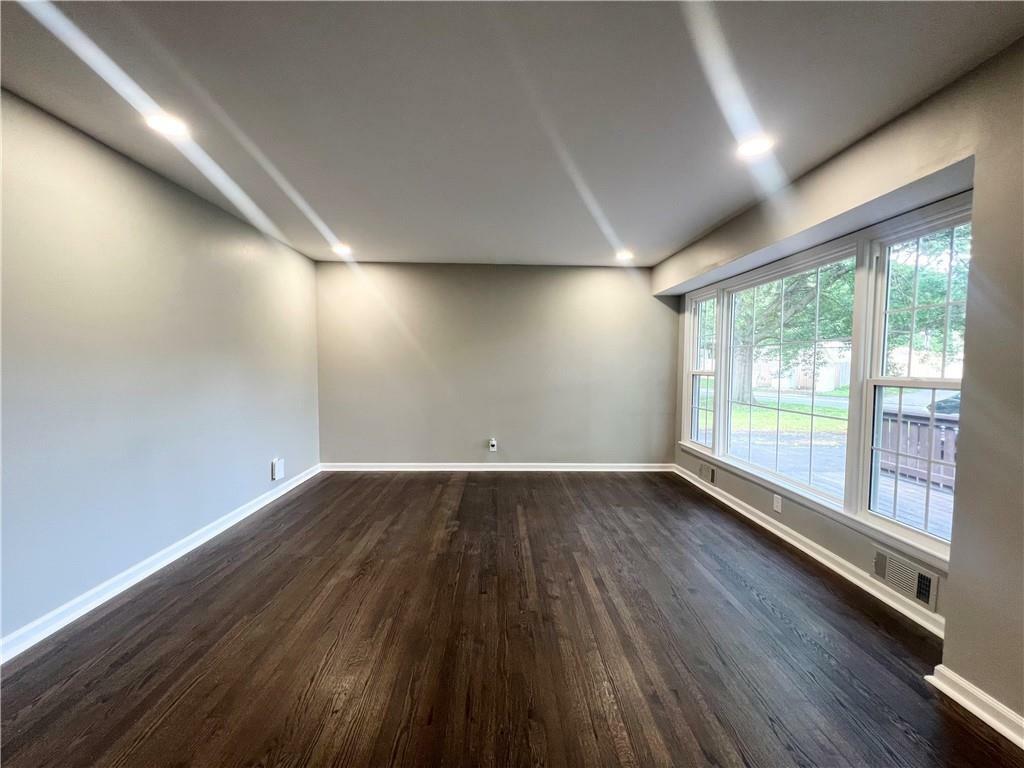 Property Photo:  10704 Mersington Avenue  MO 64137 