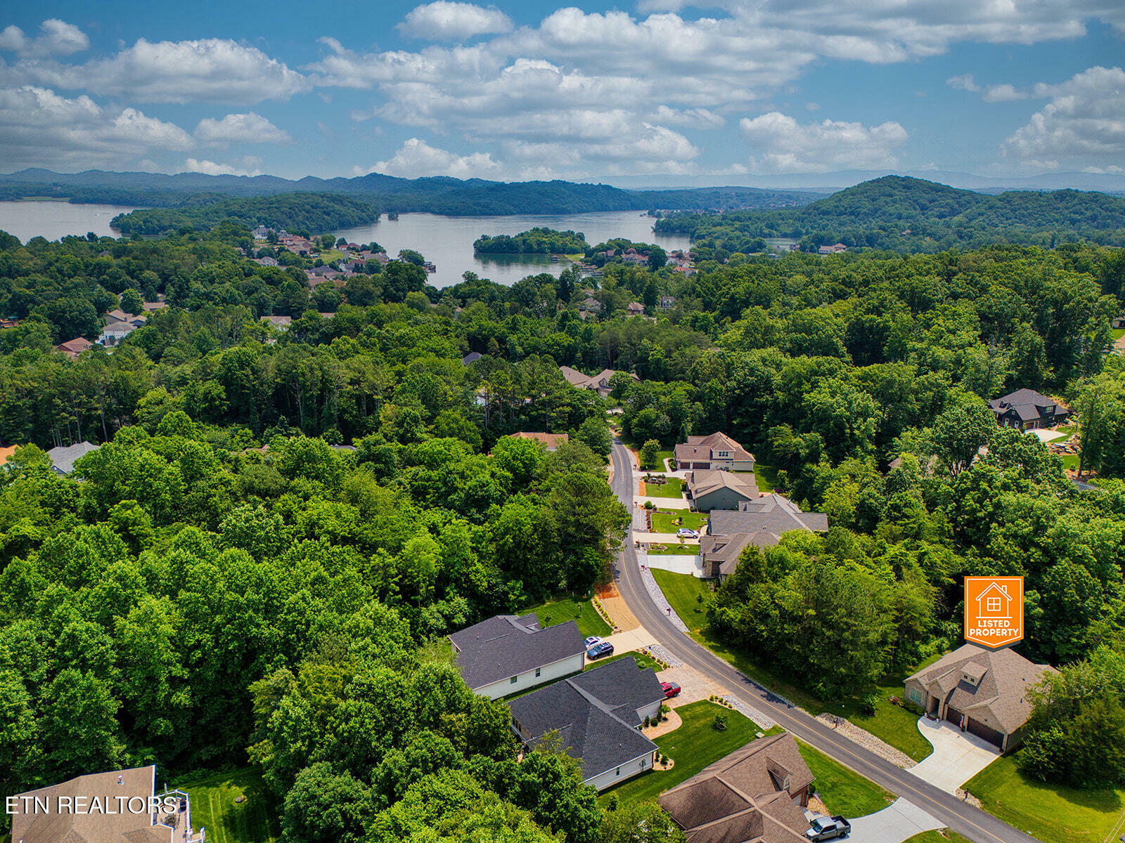 Property Photo: 101 Dudala Way TN 37774