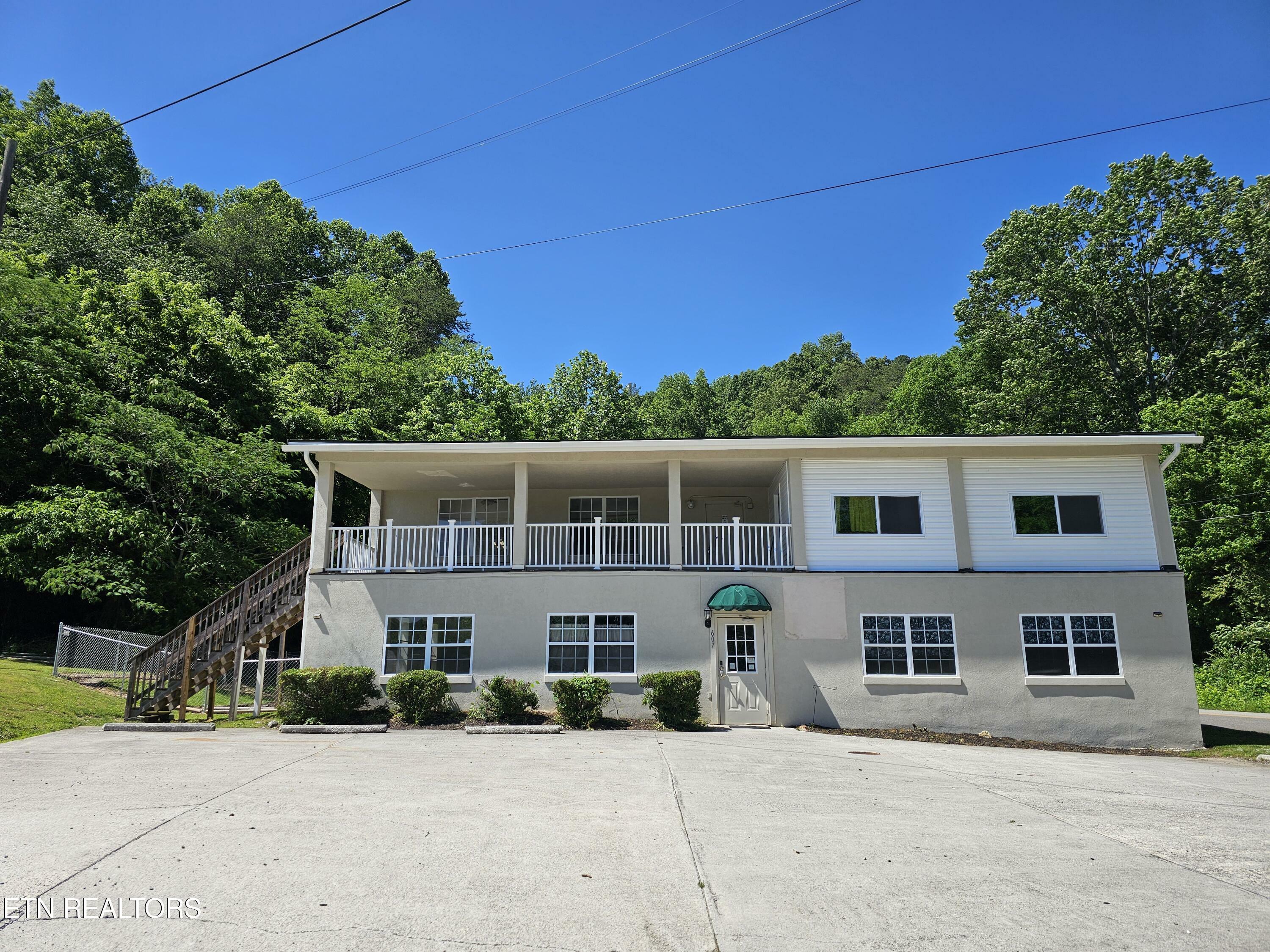 Property Photo: 607 Old Tacora Hills Rd TN 37716