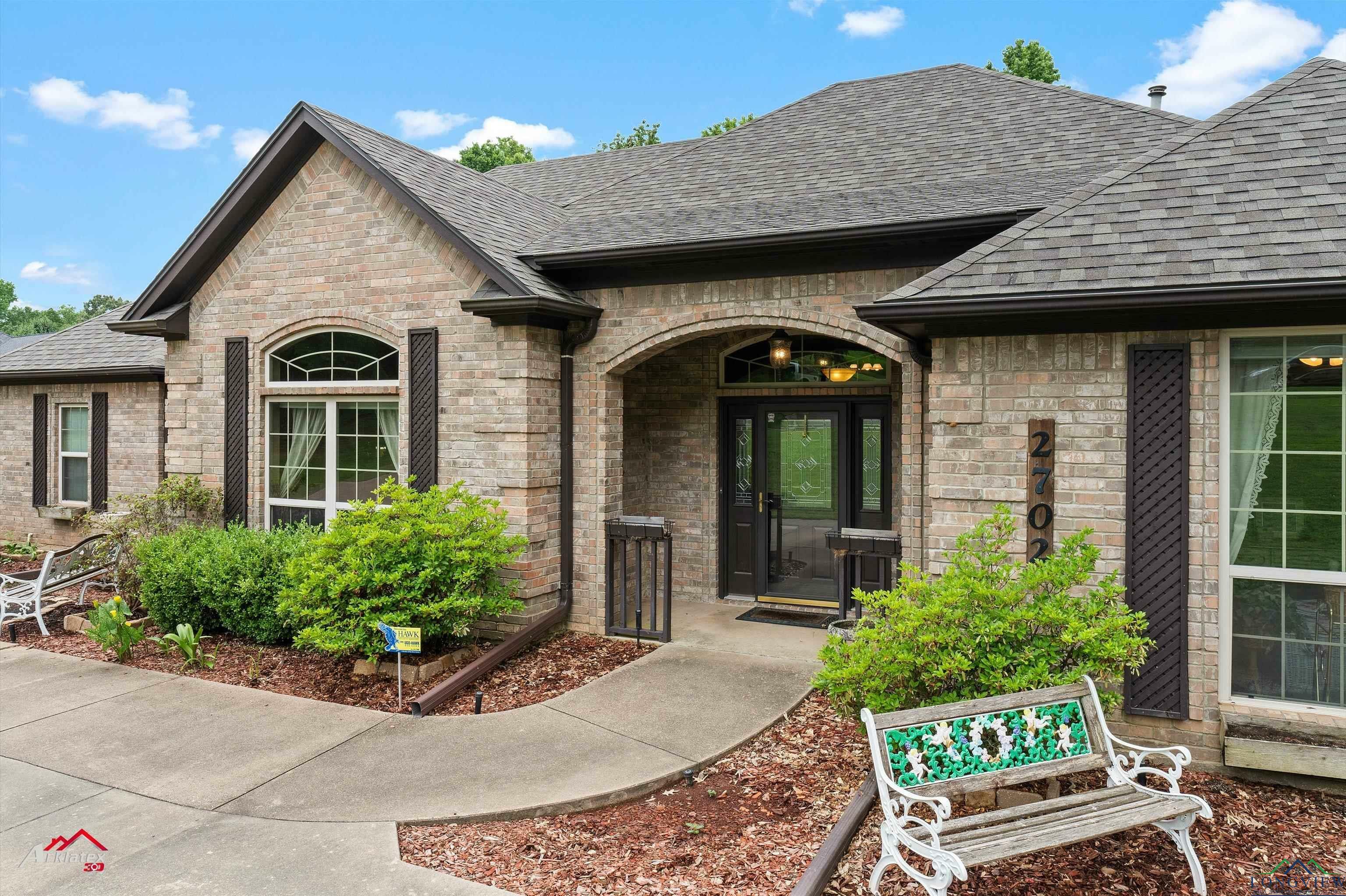 Property Photo: 2702 Houston St TX 75662