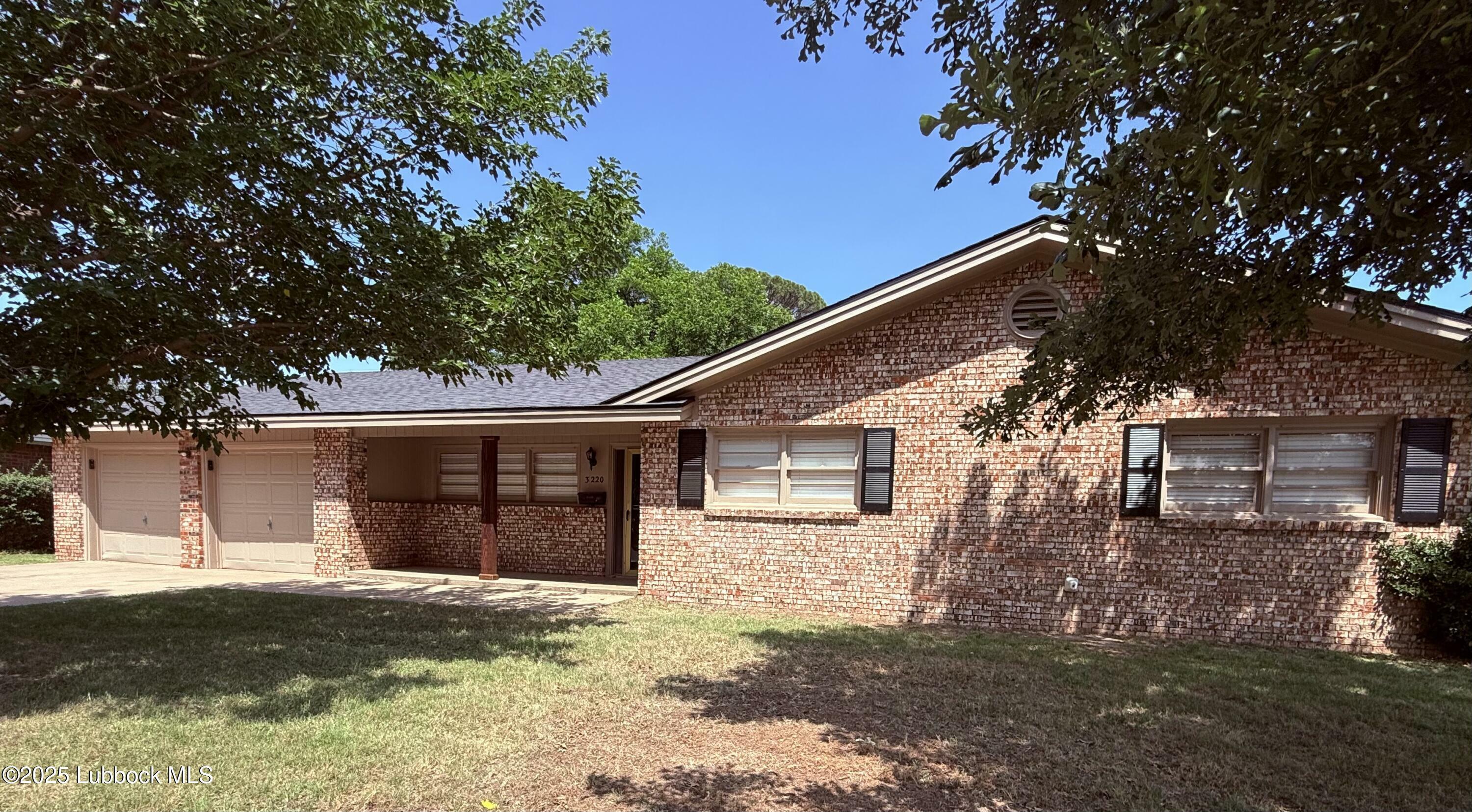 3220 53rd Street  Lubbock TX 79413 photo