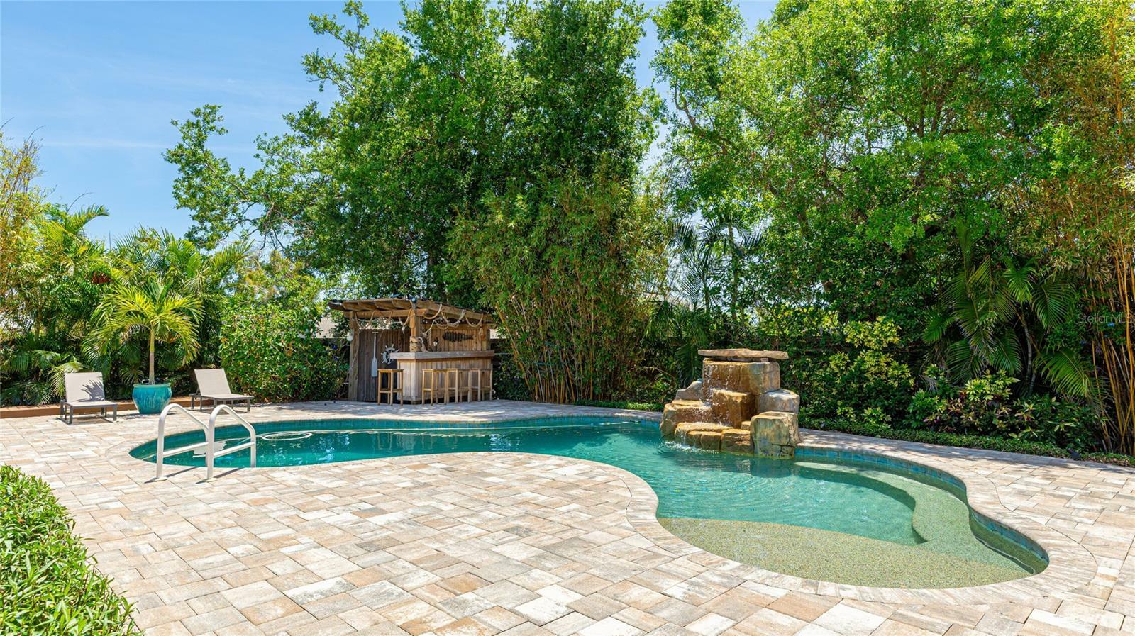 Property Photo: 5238 Susan Avenue FL 34231