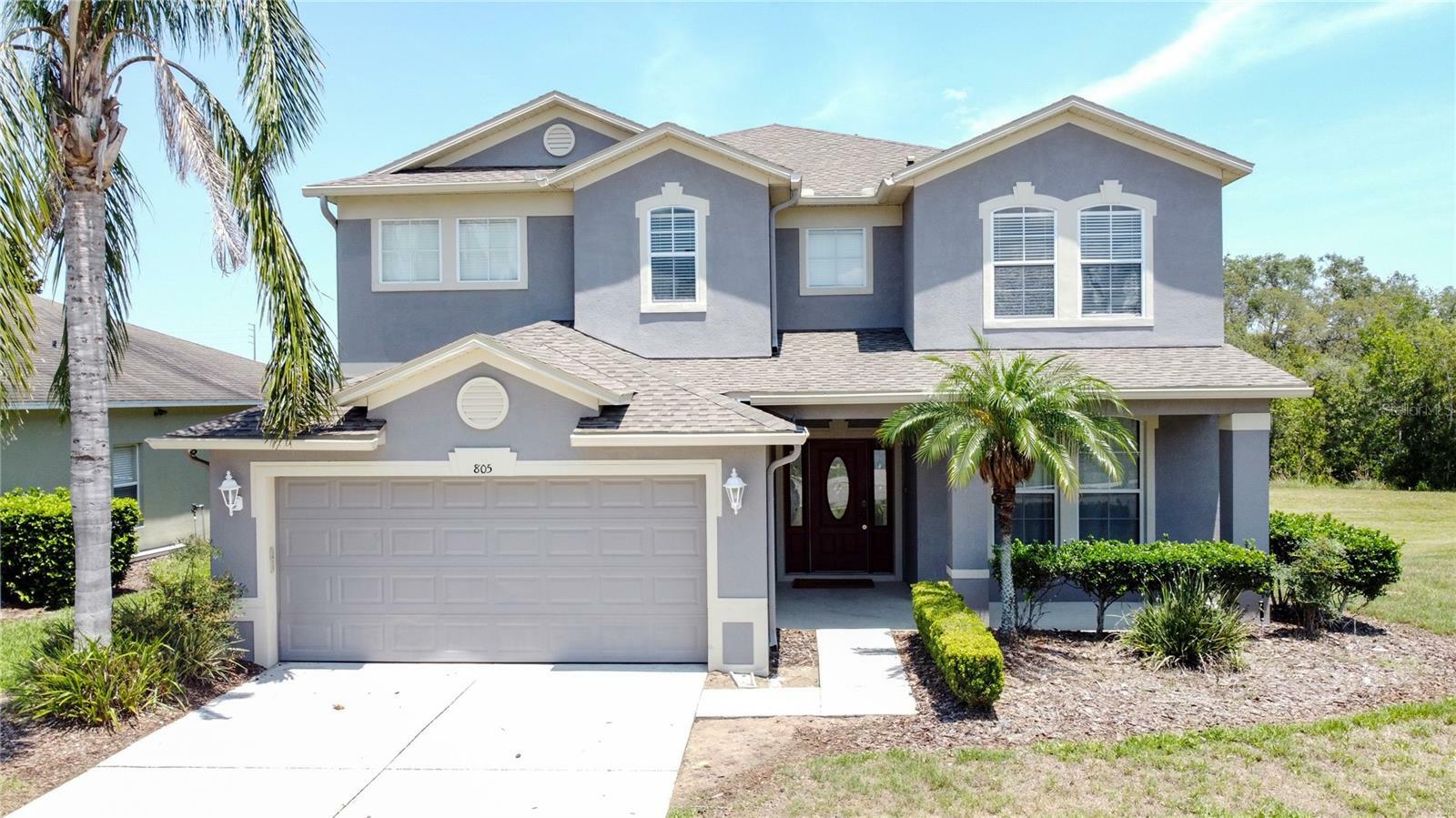 Property Photo: 805 Suffolk Place FL 33896