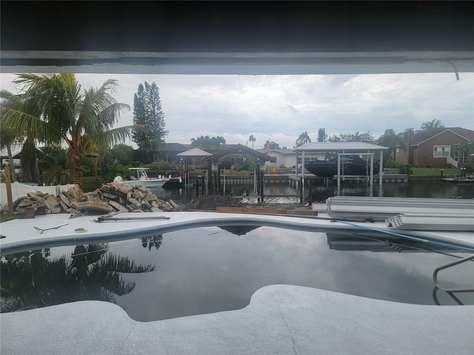 Property Photo: 754 Gran Kaymen Way FL 33572