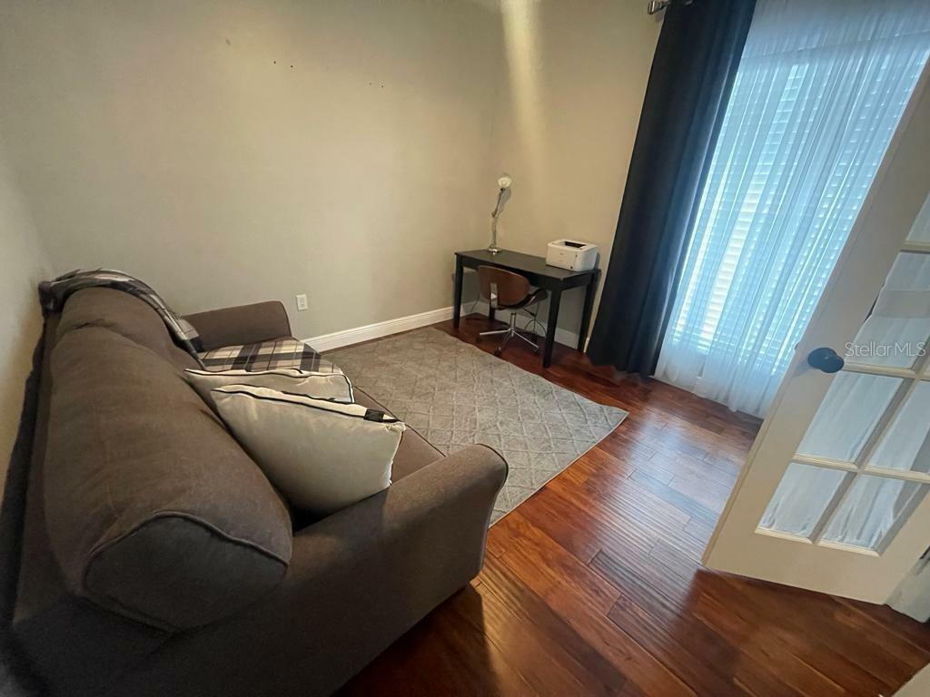 Property Photo: 427 Water Street FL 34747