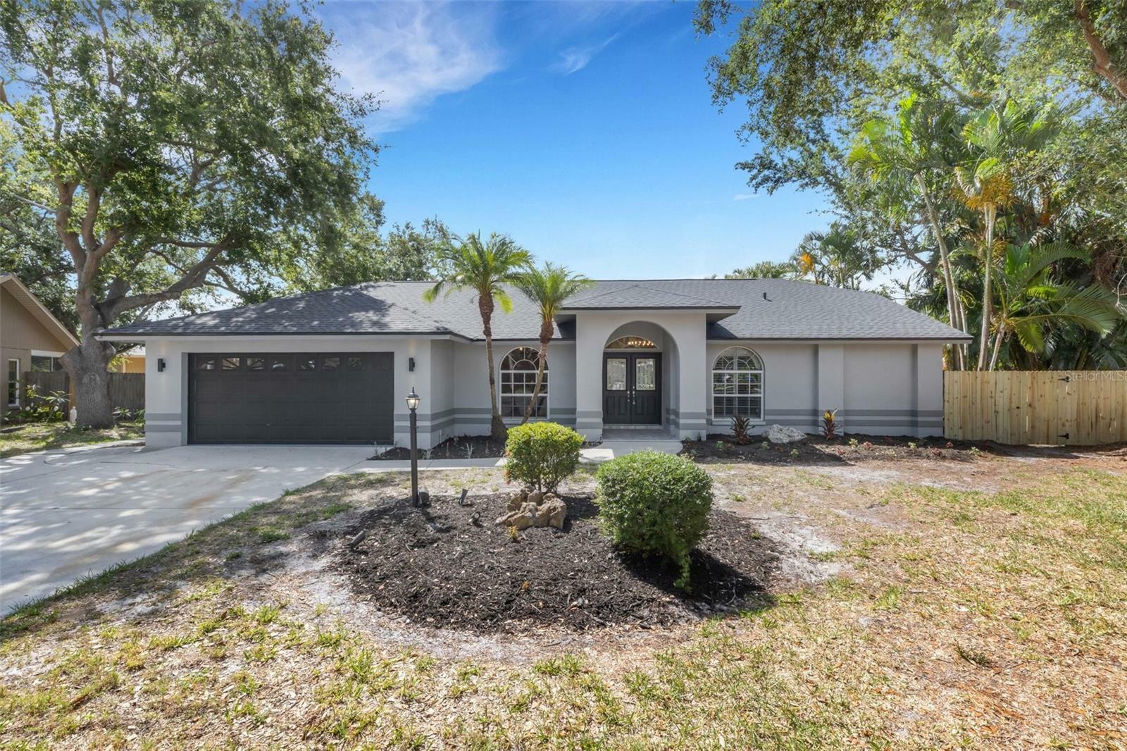 4473 Diamond Circle S  Sarasota FL 34233 photo