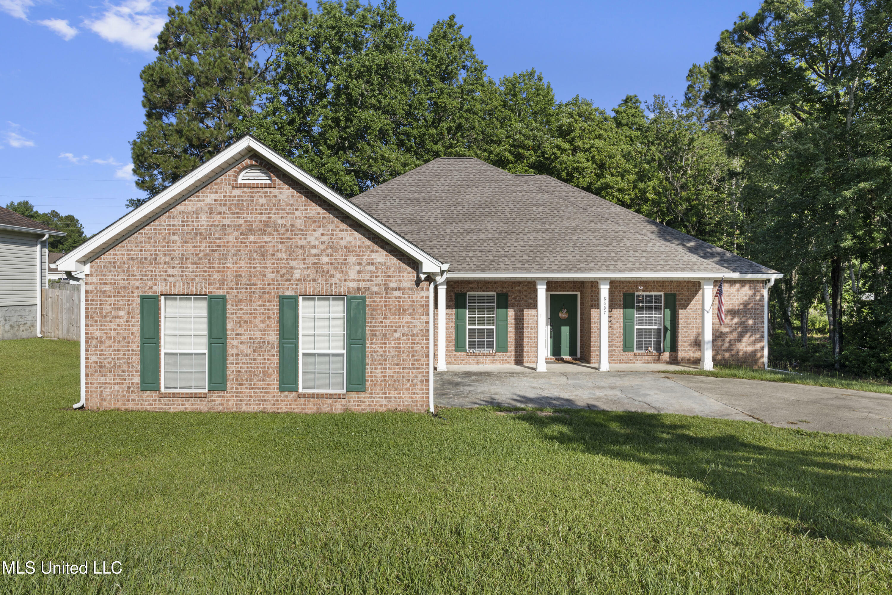 Property Photo: 6507 Shoshonee Drive MS 39564