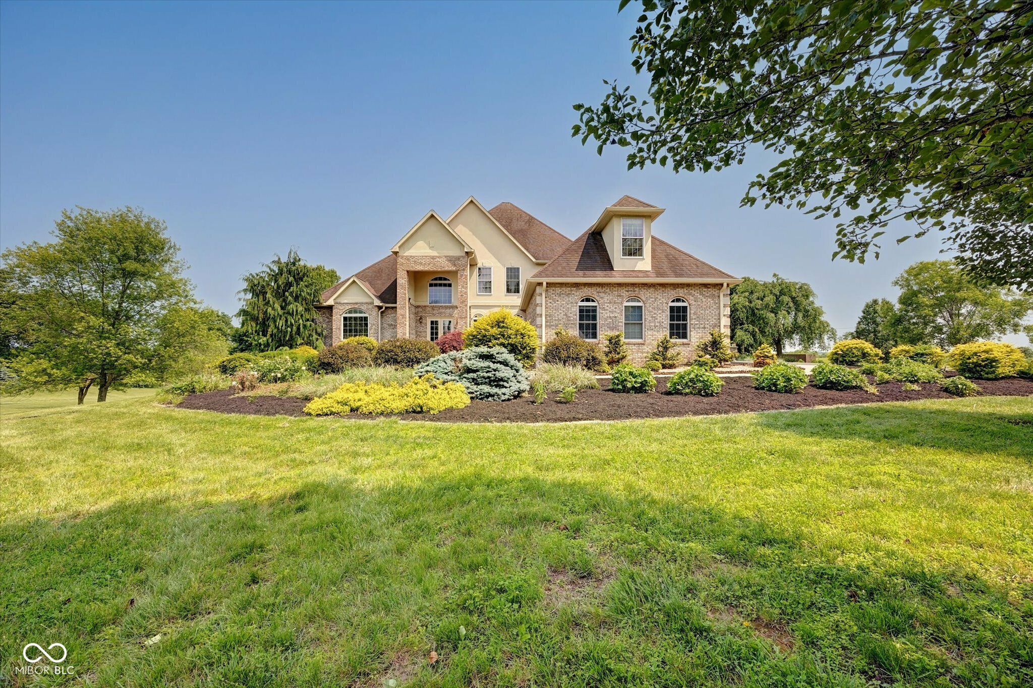 Property Photo: 8667 S Strain Ridge Road IN 47401