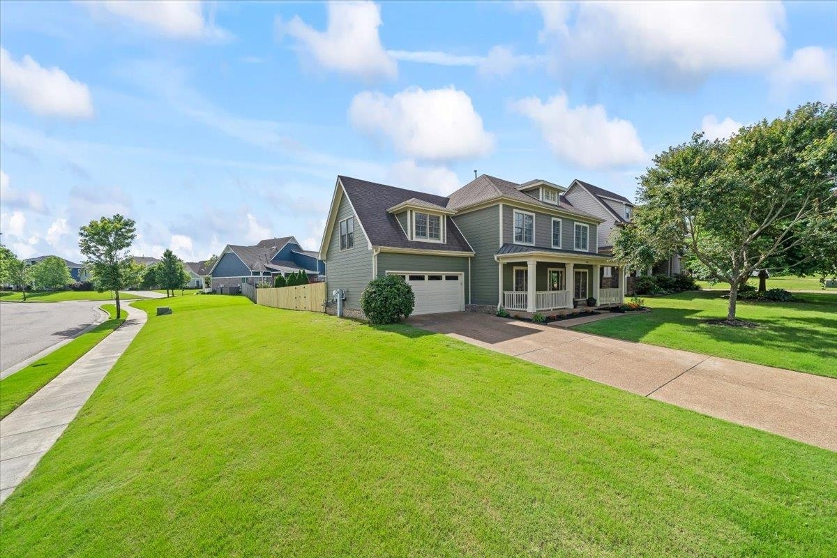 Property Photo: 5606 Cozy Willow Way TN 38002