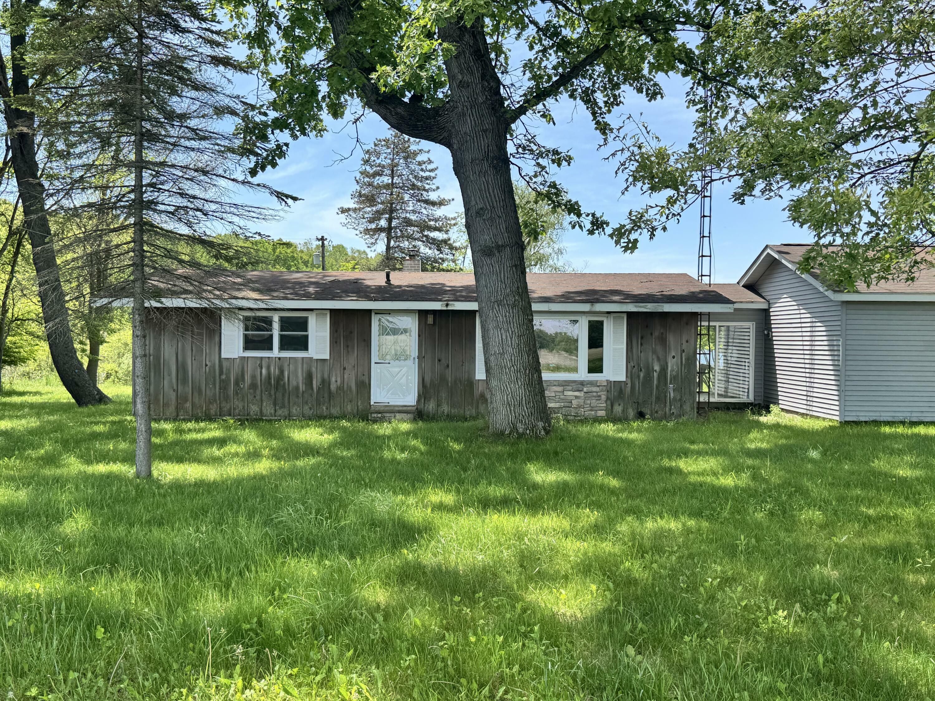 17750 V Drive N  Olivet MI 49076 photo