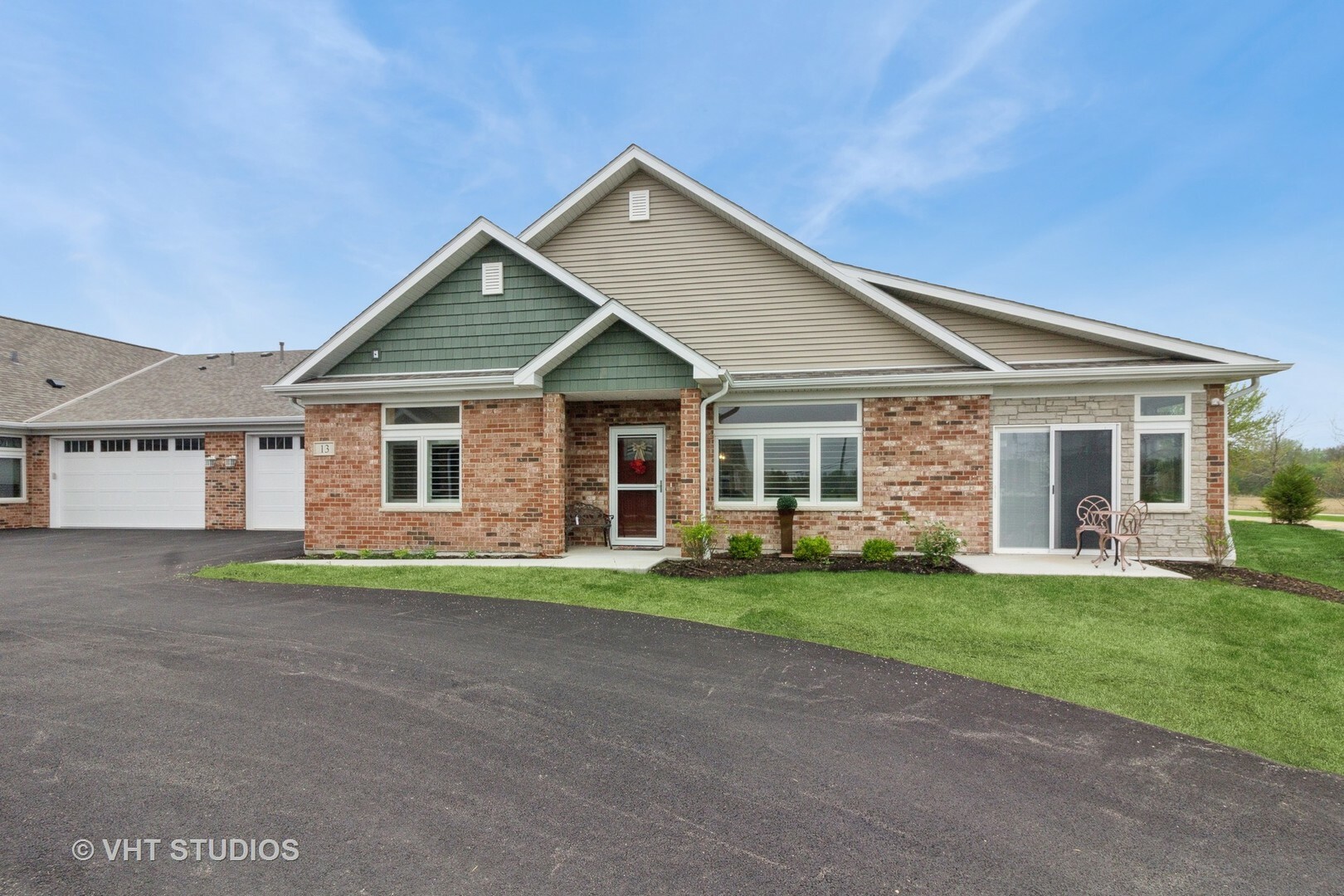 13 Briden Lane 13  Sycamore IL 60178 photo