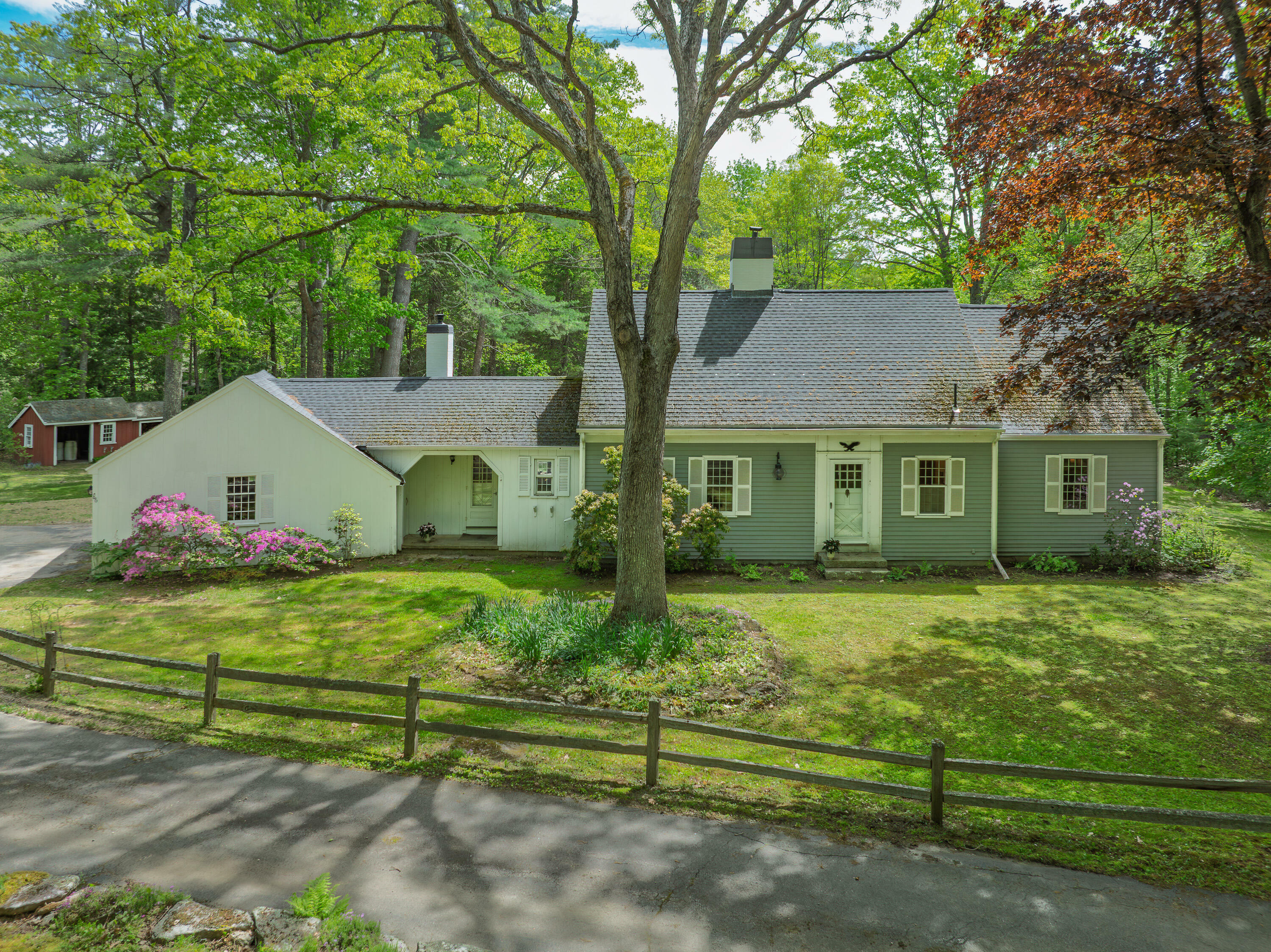 Property Photo: 86 Mast Road ME 04105