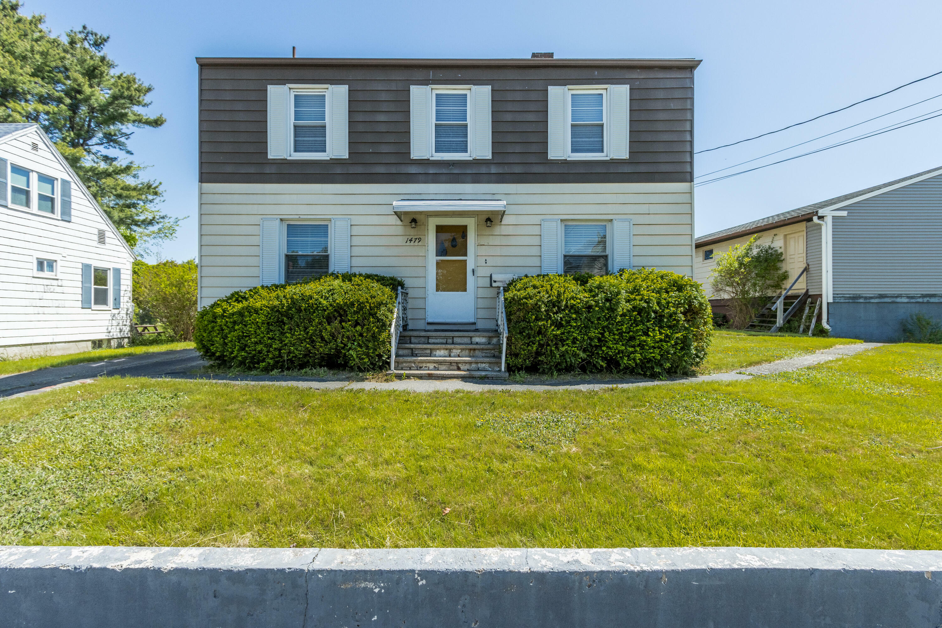 Property Photo: 1479 Washington Avenue ME 04103