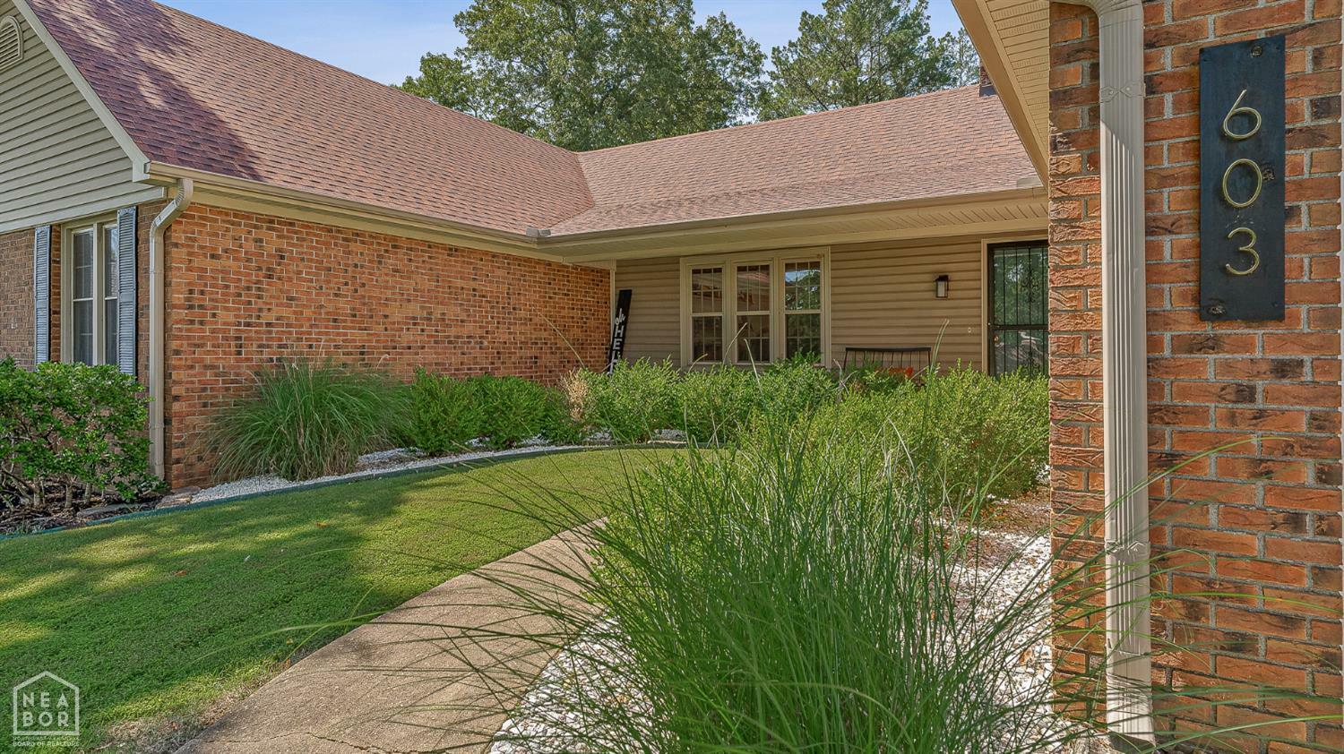 Property Photo: 603 Arrowhead Drive AR 72401