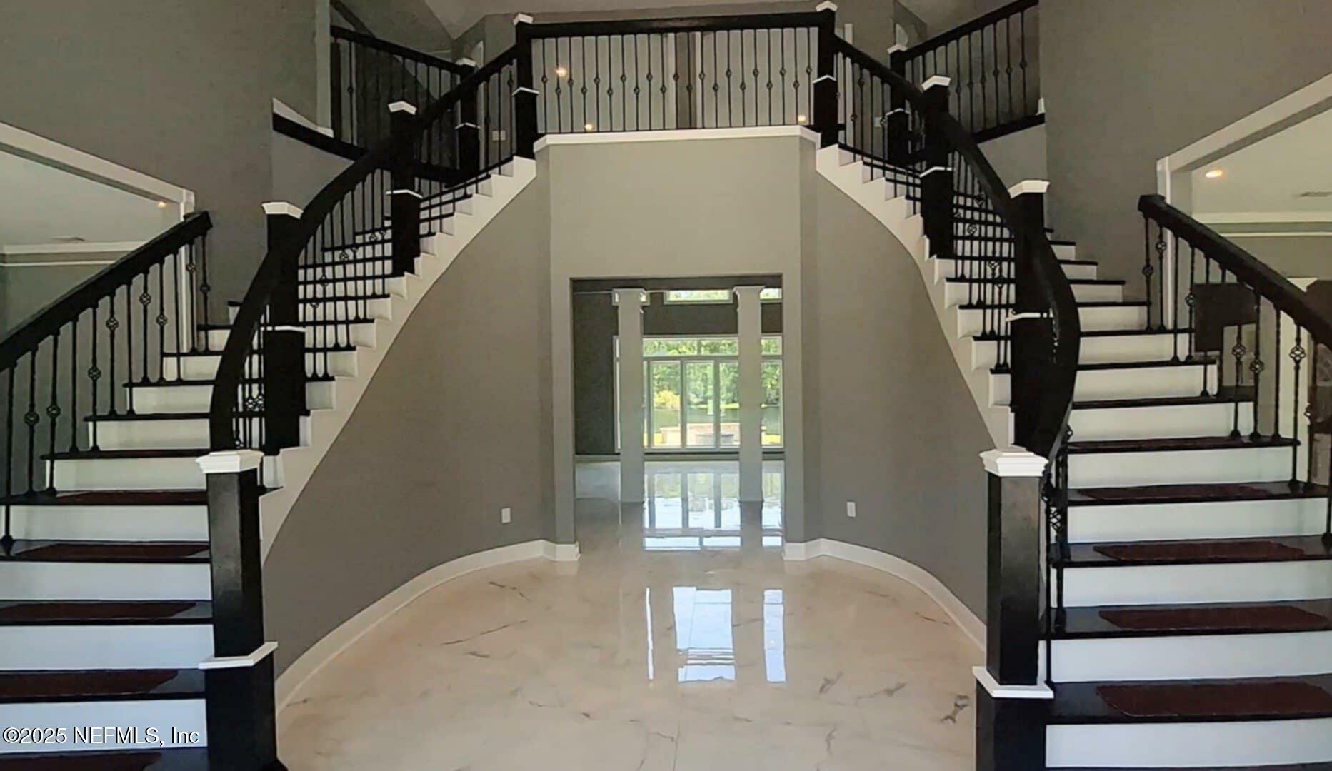 Property Photo: 144 N Prairie Lakes Drive FL 32084