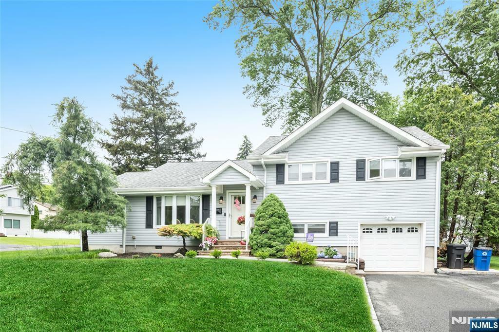 Property Photo:  21 Ring Place  NJ 07009 