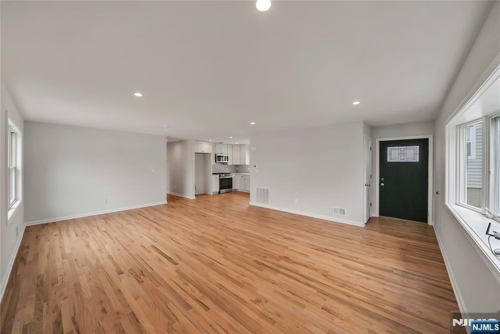 Property Photo: 800 Pleasantview Terrace NJ 07657
