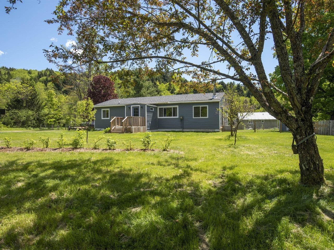 Property Photo:  35 Lee Road  VT 05682 