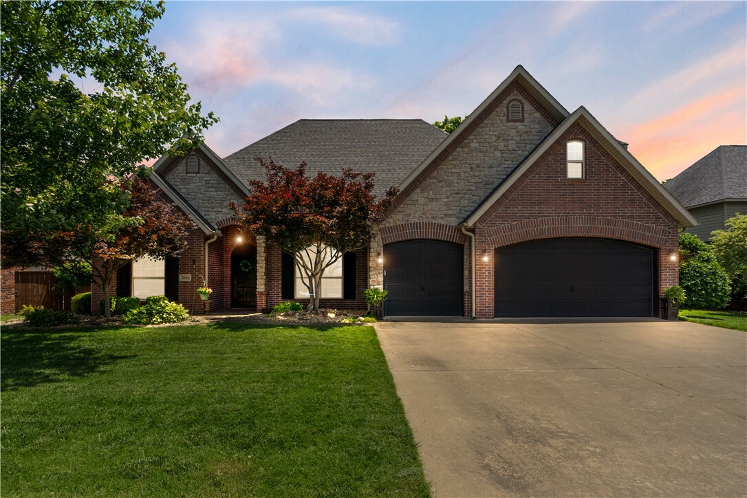 Property Photo: 5203 SW Newcastle Road AR 72713