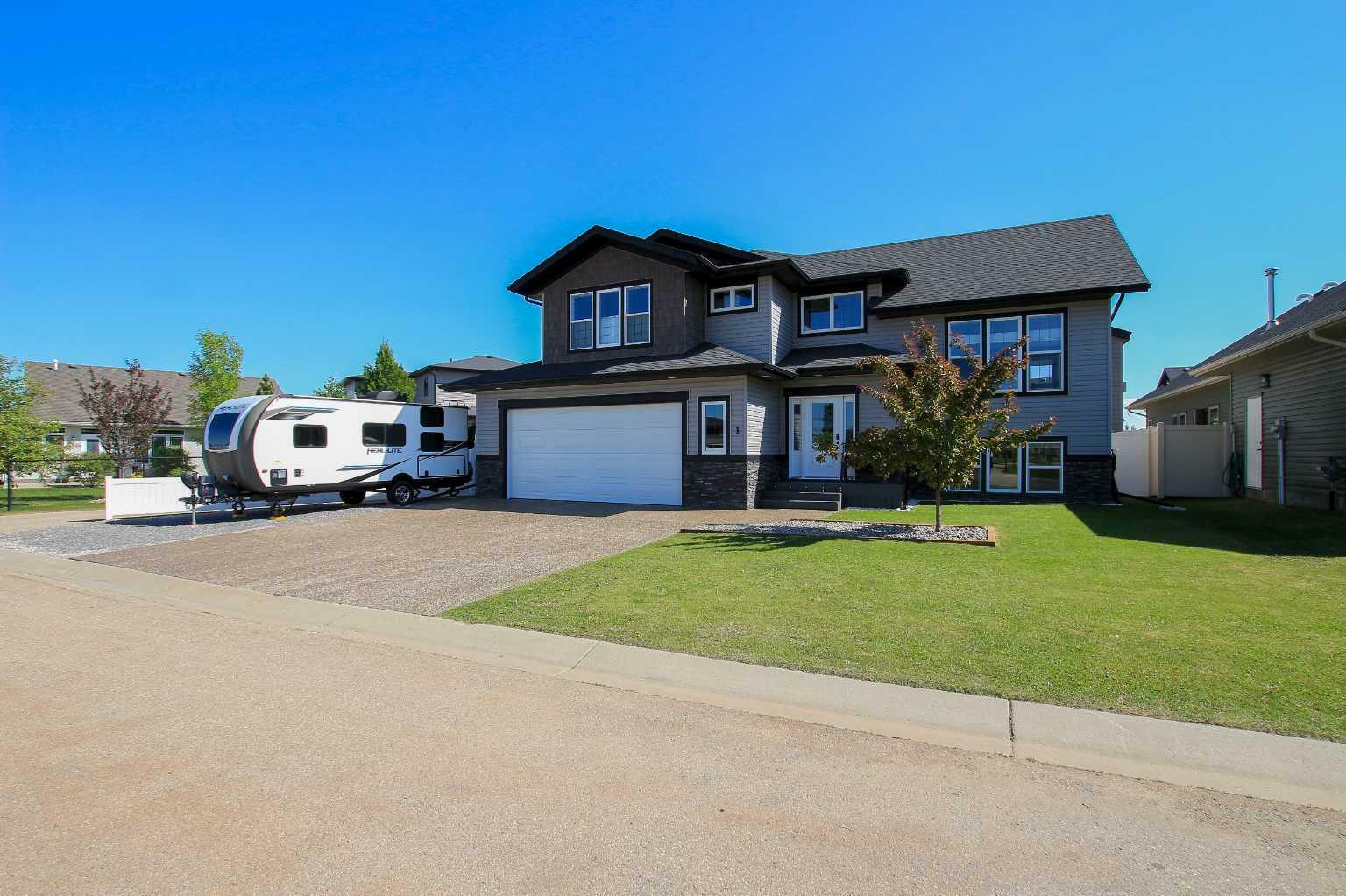1 Edith Avenue  Lacombe AB T4L 0H3 photo