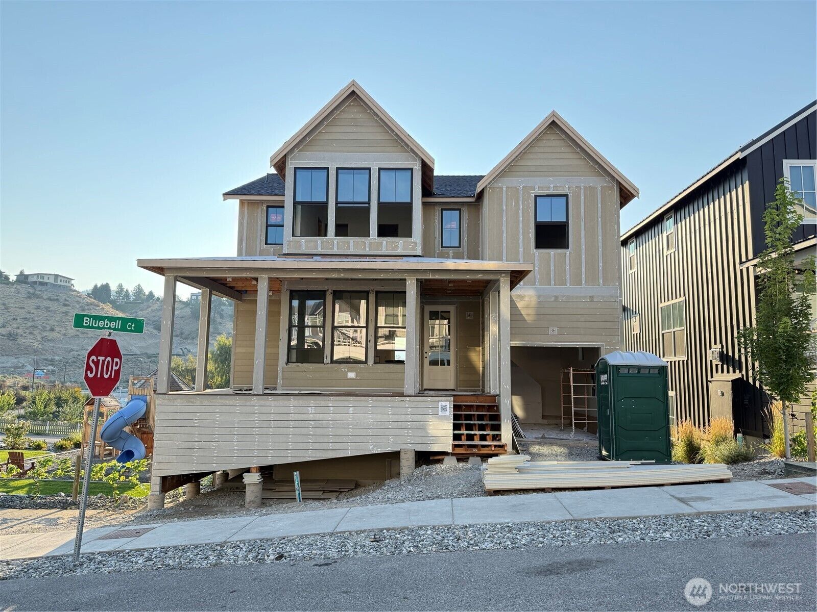 Property Photo:  203  Bluebell Court  WA 98816 