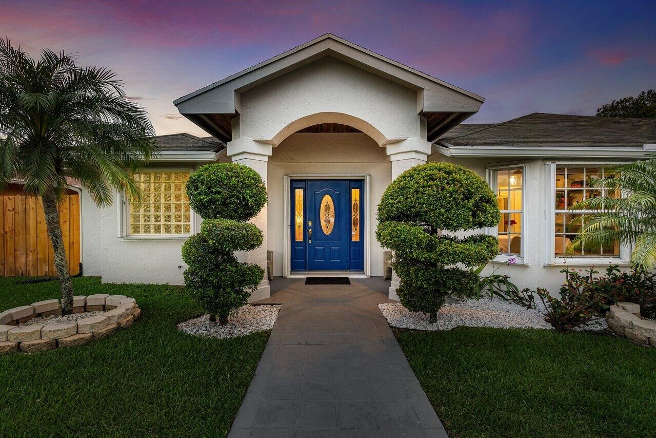 Property Photo: 816 SW 1st Court FL 33426