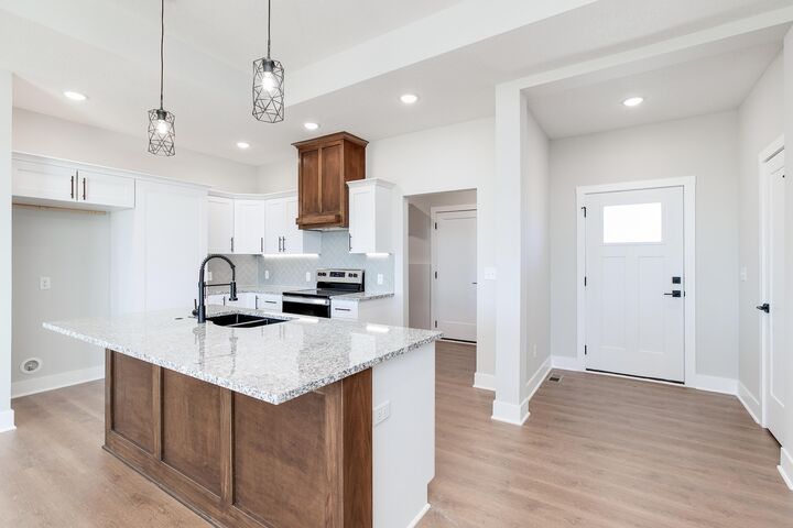 Property Photo: 10707 W Graber St KS 67215