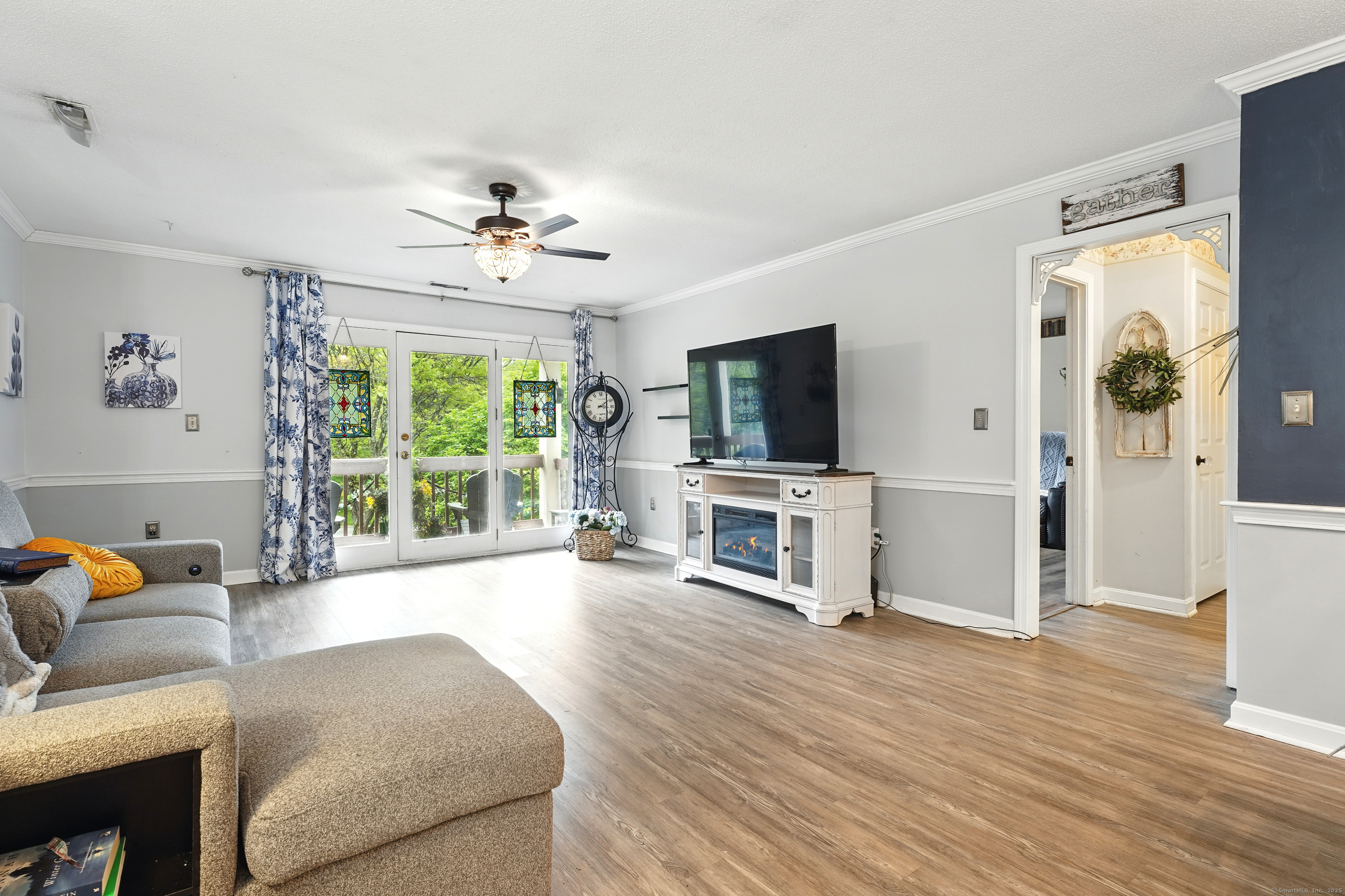 Property Photo: 502 Ashmead Commons 502 CT 06082