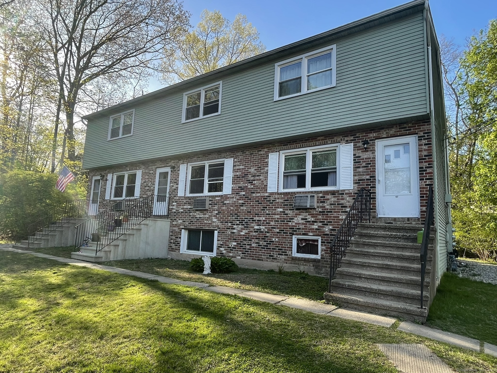 Property Photo: 102 Caesar Drive CT 06010