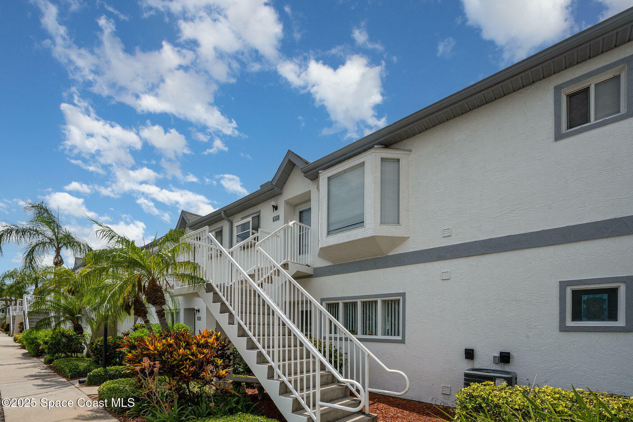 Property Photo: 511 Ocean Park Lane FL 32920