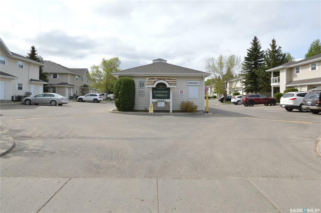 Property Photo: 141 105th Street W 102H SK S7N 1Z2