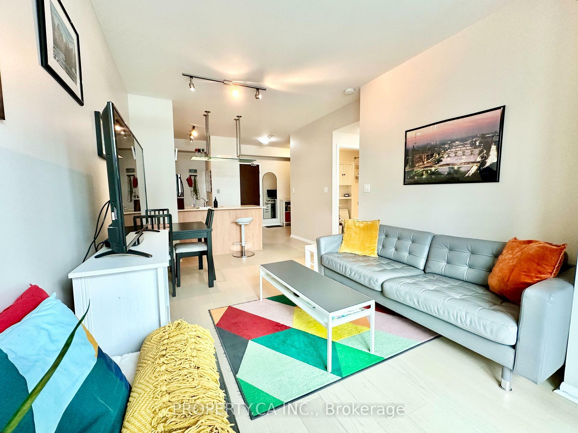 Property Photo: 3391 Bloor Street W 212 ON M8X 1G3