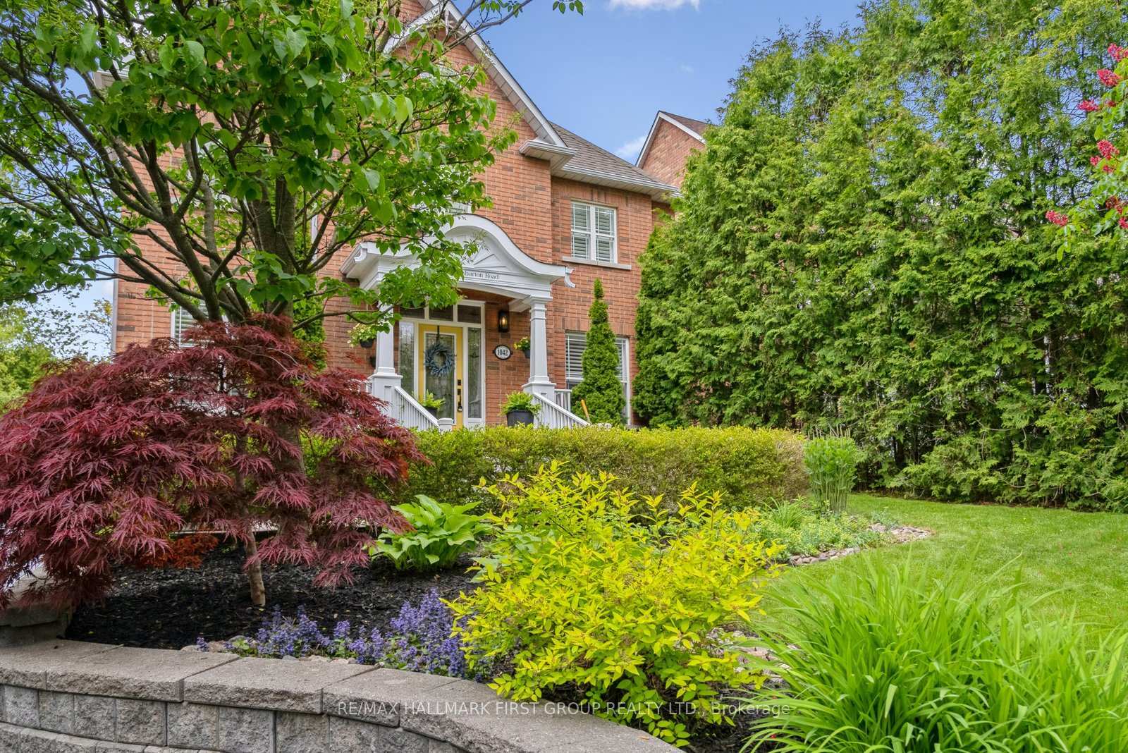 Property Photo: 1042 Dunbarton Road ON L1V 1G8