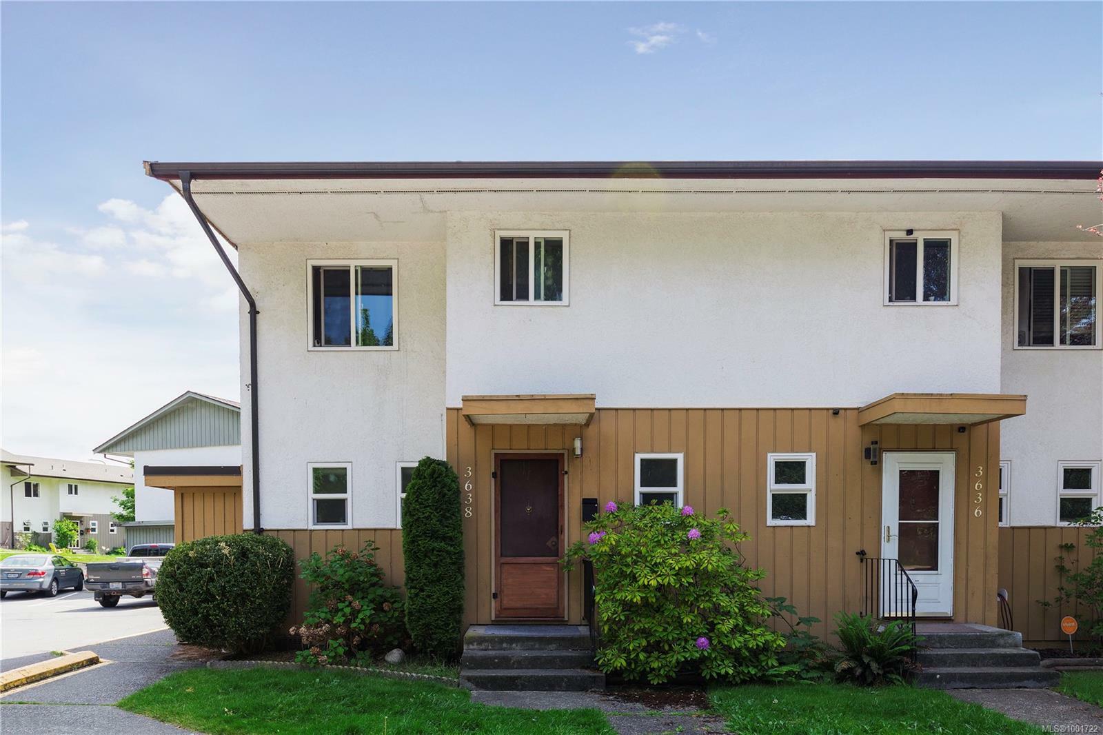 Property Photo: 3638 Tillicum Rd BC V8Z 4H4