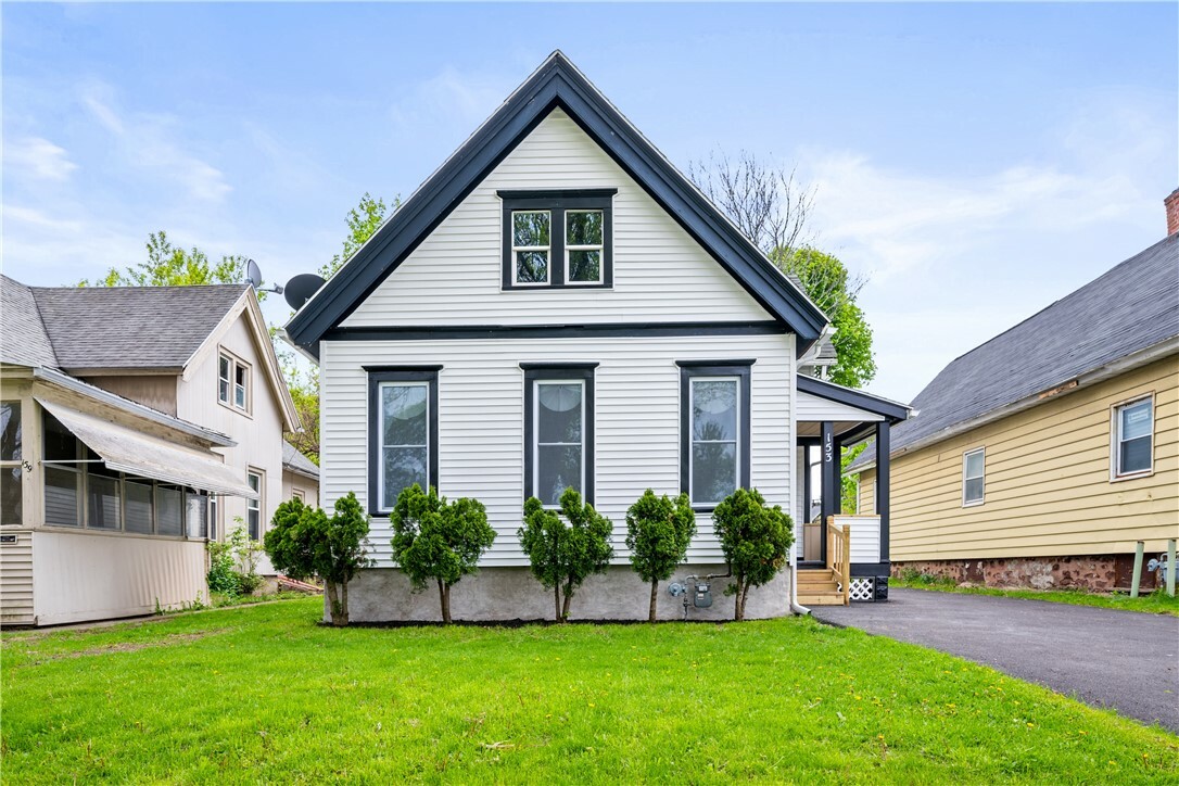 Property Photo: 153 Avenue E NY 14621