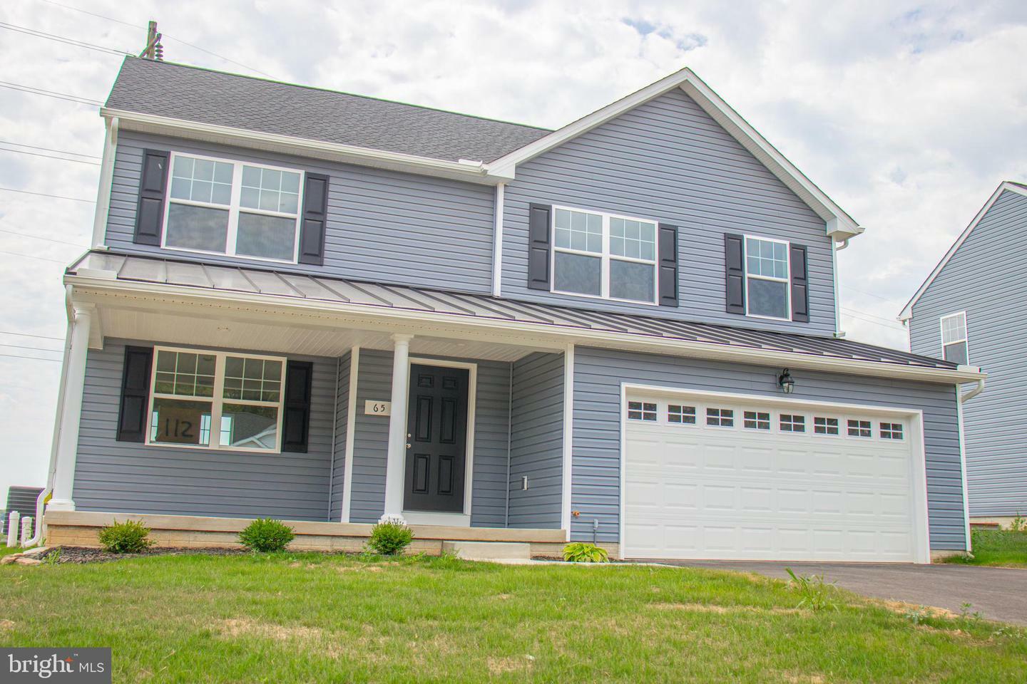 Property Photo: 1143 Willow Court 165 PA 17408